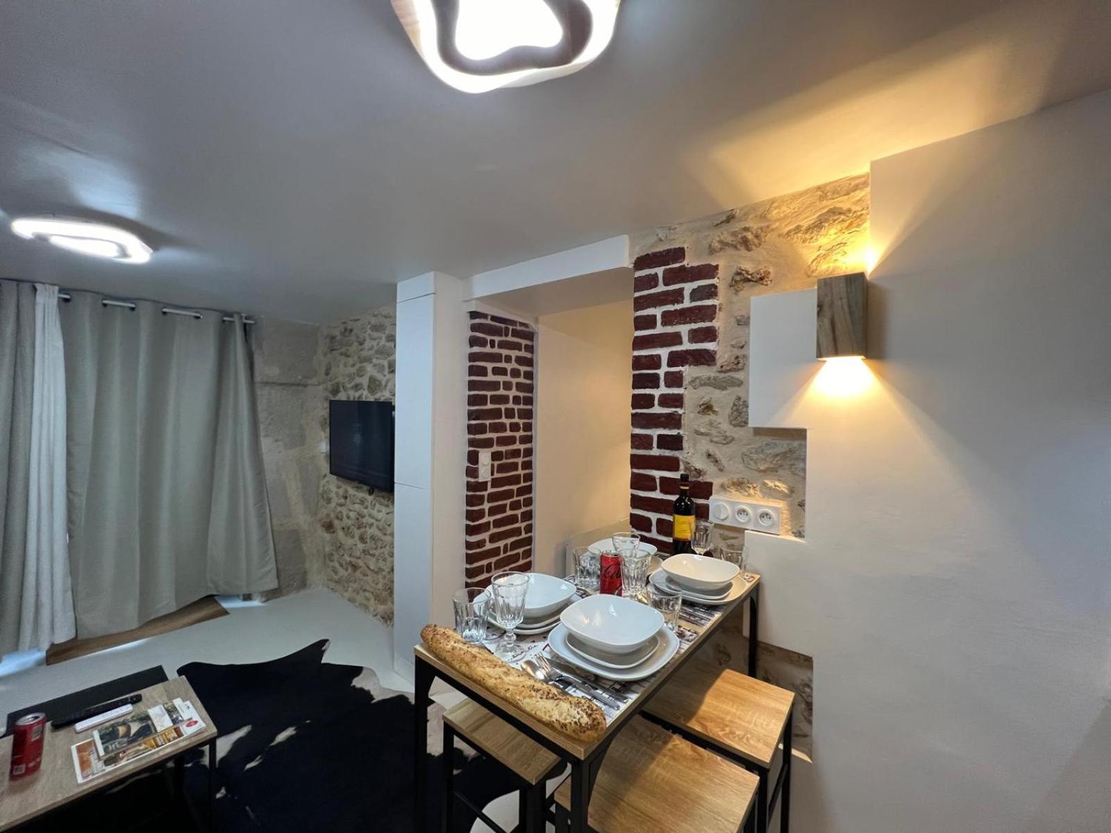 Appartement Design Quartier Montmartre-Sacre-Coeur! Paris Xviiie Exterior foto