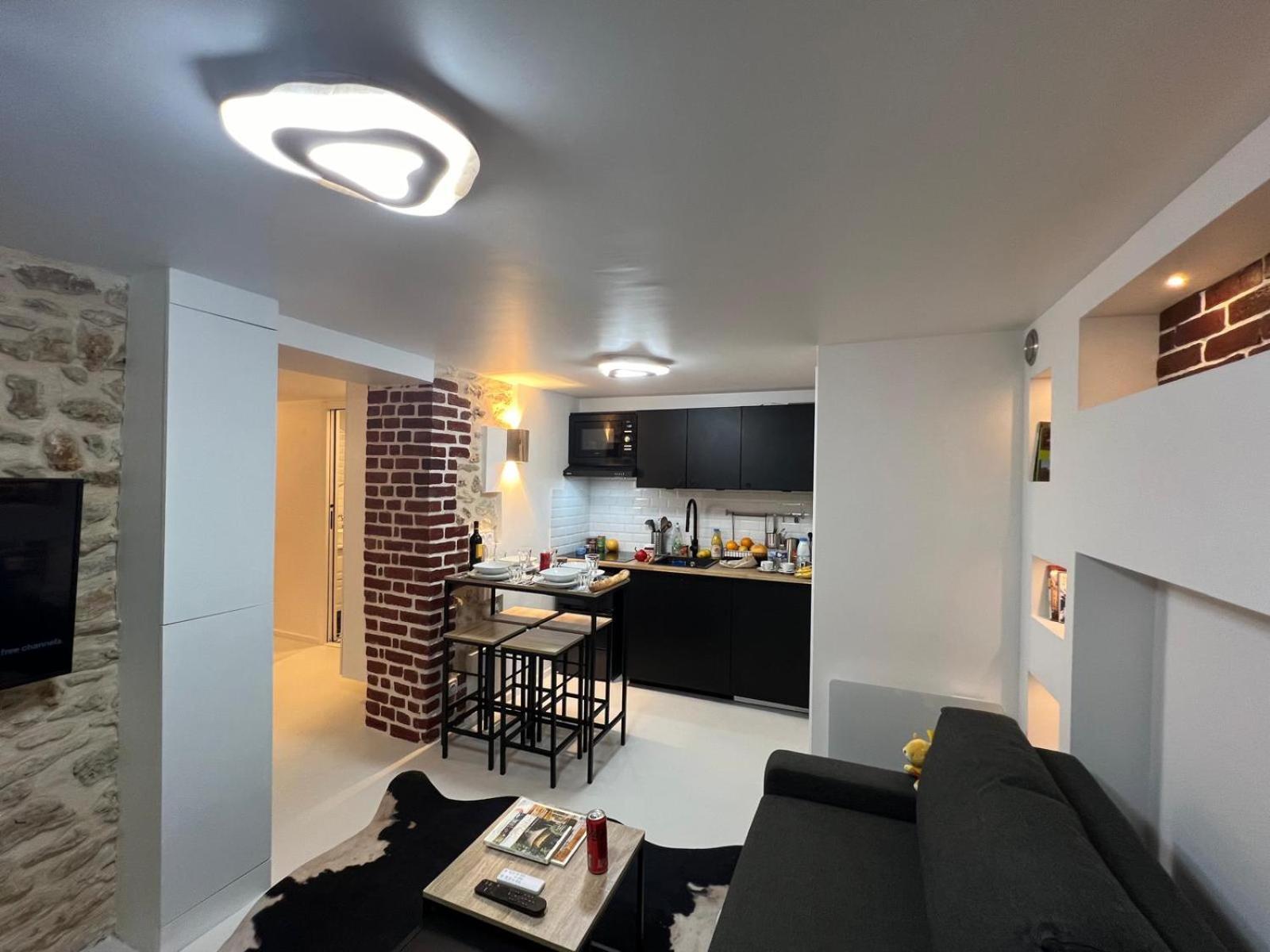 Appartement Design Quartier Montmartre-Sacre-Coeur! Paris Xviiie Exterior foto
